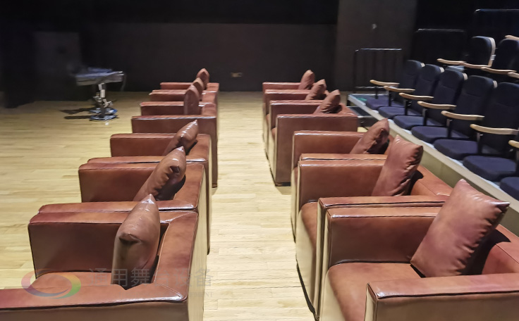 夯實城市文化產業基礎，提升城市文化內涵！泰州通用舞臺阻燃幕布承接羊城南湖劇院項目順利完工！