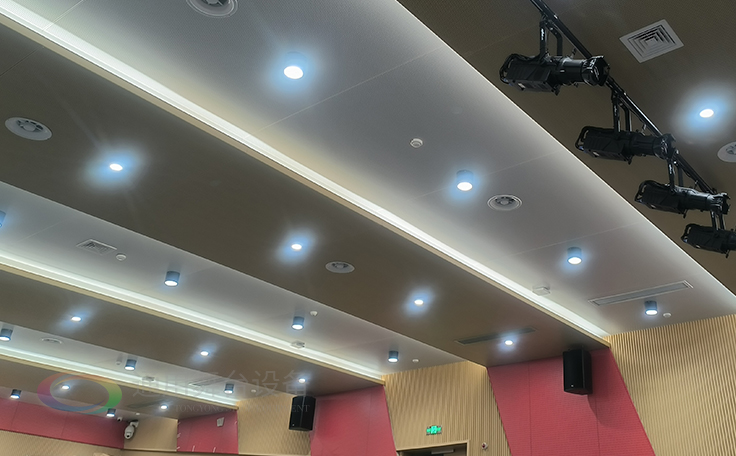 泰州市“中國演藝裝備舞臺機械產業(yè)基地” 加快舞臺裝備制造產業(yè)轉型升級、提升完善產業(yè)鏈體系、助力泰州文化產業(yè)高質量發(fā)展！